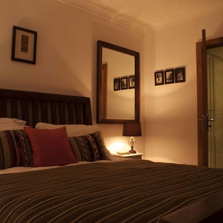 ヤーム The Stables At The Vale Bed & Breakfast エクステリア 写真